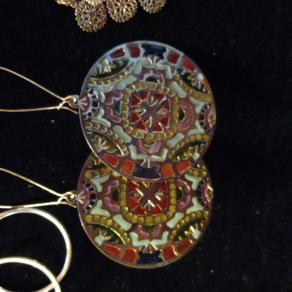 Bundle Of 3 sets of dangle earrings.1 stainglass.1hoops.1 chandelier dangles. - Picture 3 of 8